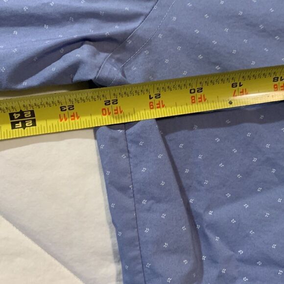 VAN HEUSEN, button down dress shirt, large, regular fit,  cotton/poly/elastain - Picture 7 of 9